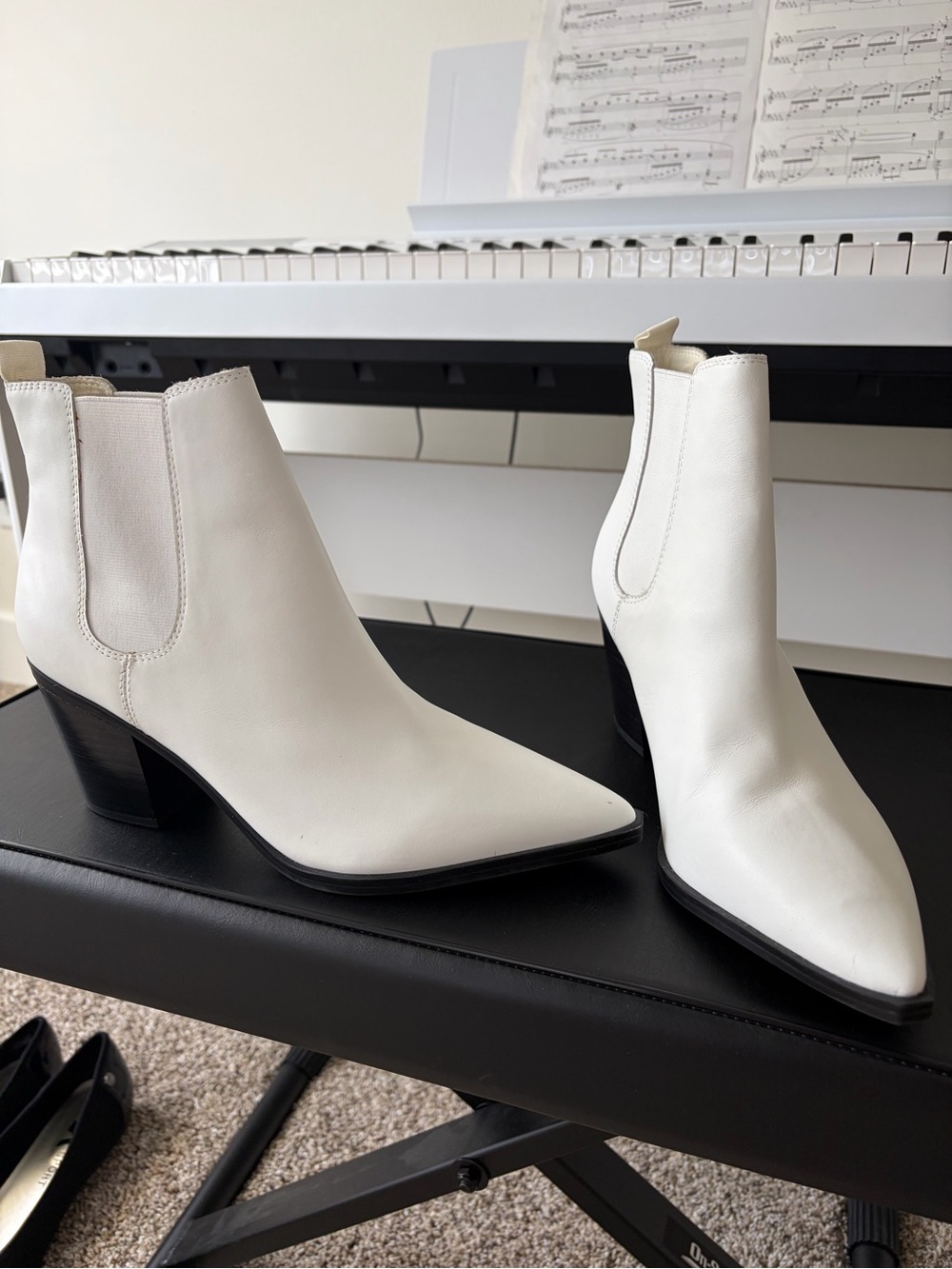 Nine West White Pointed Leather Chelsea Booties